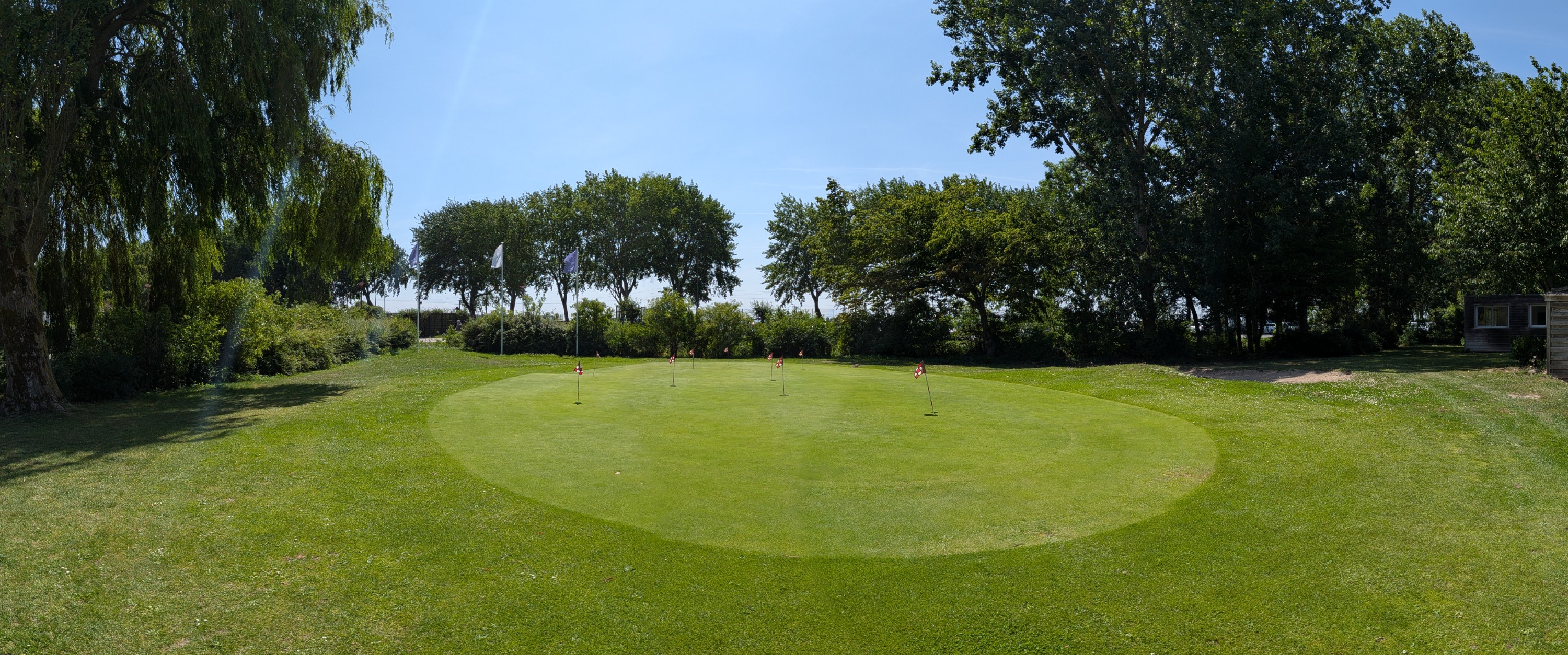 Zone 2 : non loin du practice 